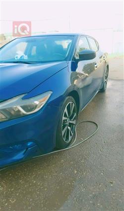 نيسان ماكسيما